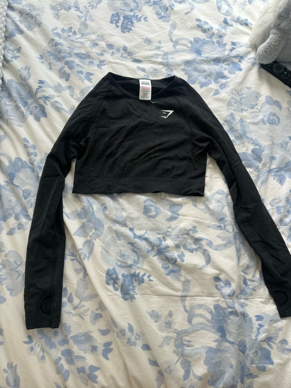 Gymshark Black Long Sleeve Cropped Workout Top